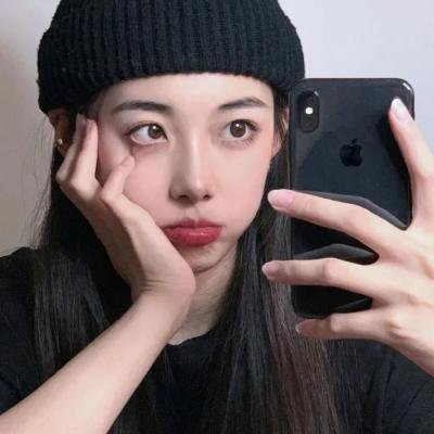 不装了，我比英雄还强
